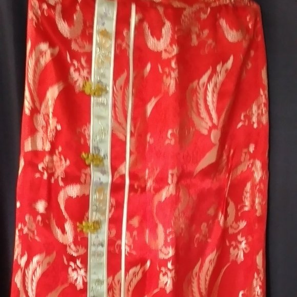 Holden dragon cheongsam - Picture 2 of 4